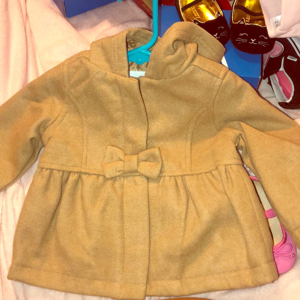 Hooded infants coat